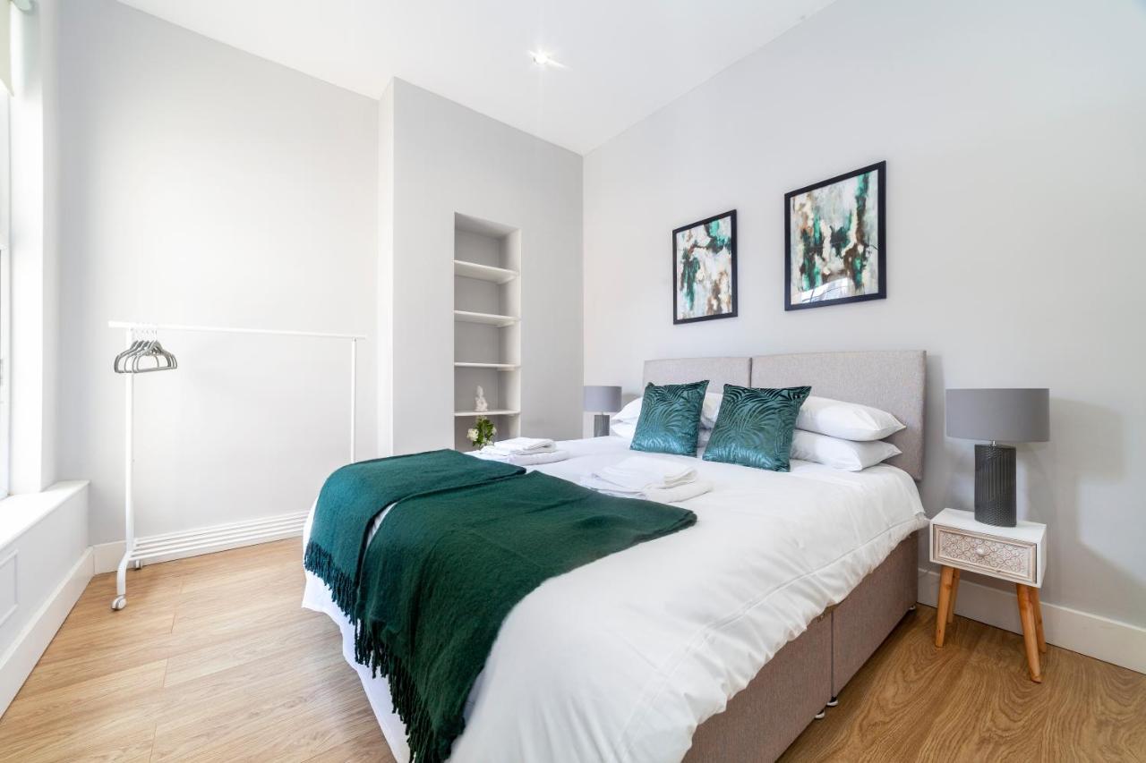 ロンドンWest Kensingtonアパートメント エクステリア 写真